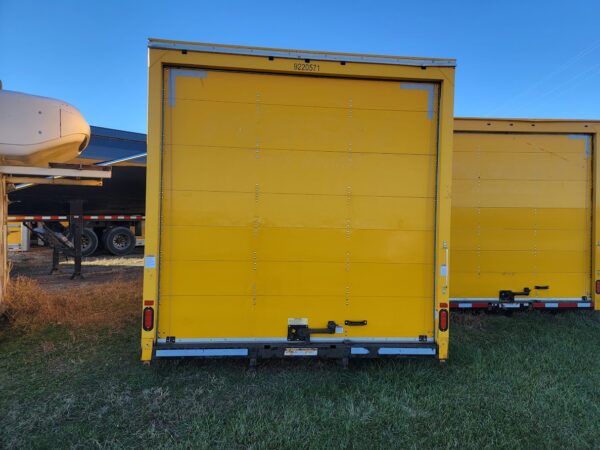Like New 24ft.  Box Truck Body - Image 2