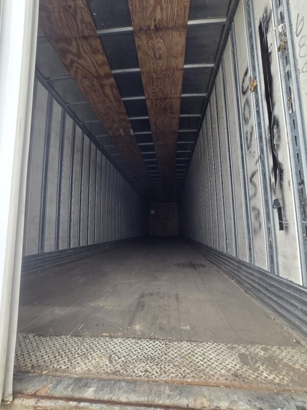 2004 Hyundai 53 ft Van Trailer for sale - Image 6
