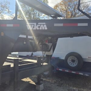 wkm-2023-gooseneck-flatbed-hyd-tilt-with-winch