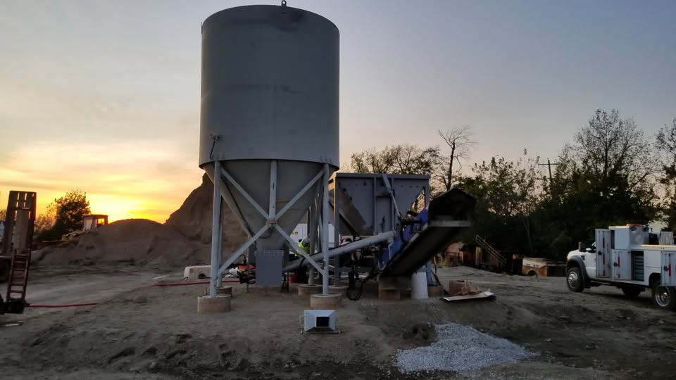 2008 Cart-A-Way Ready Mix Concrete Plant - Image 4