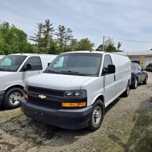 2018-chevy-express-3500-one-ton-service-van