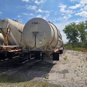 1988 Heil 1600 cubic ft. Bulk Trailer